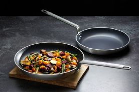 Master Class Professional Heavy Duty Frying Pans in 3 Sizes